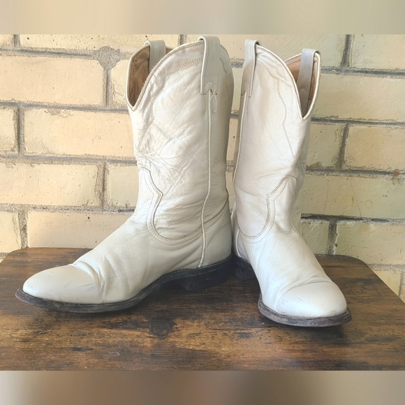 Vintage White/Silver Boulet Boots - Picture 5 of 10